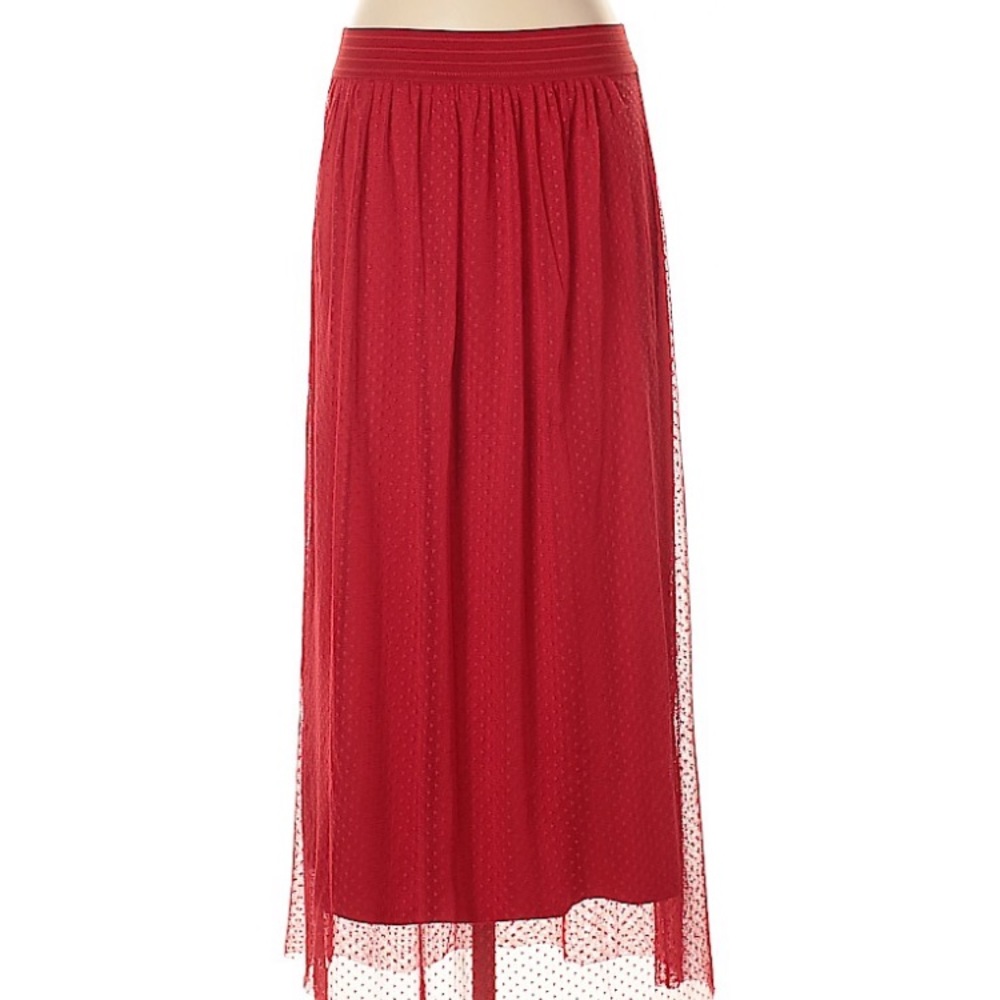 Red skirt